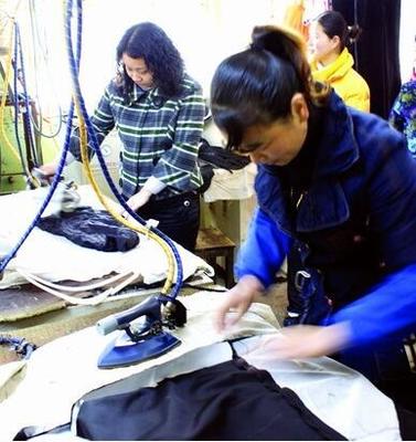 一萬元創業奇跡 互聯網銷售工藝品開啟快速致富之旅